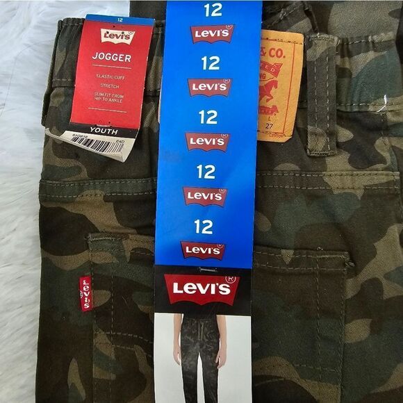 Boy's Levi Strauss Camouflage Jogger Size 12 - Picture 3 of 5